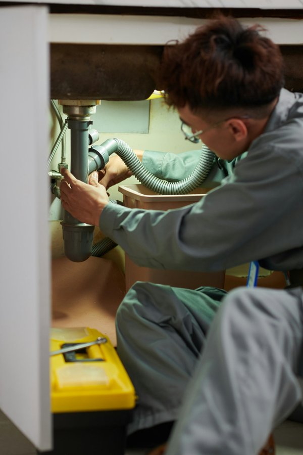 Dépannage de plomberie : votre solution aux fuites et obstructions